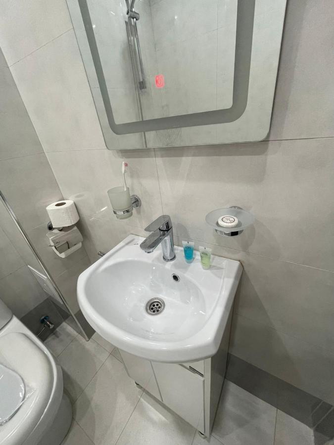 Anga Yerevan Hotel Dış mekan fotoğraf