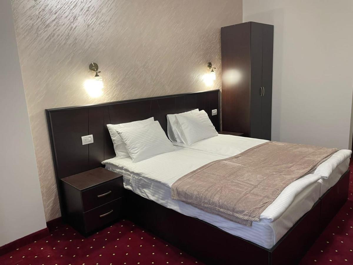 Anga Yerevan Hotel Dış mekan fotoğraf
