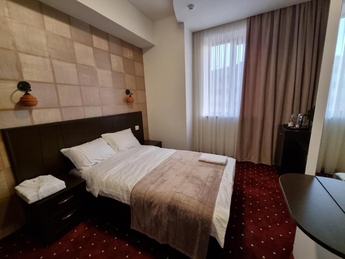 Anga Yerevan Hotel Dış mekan fotoğraf